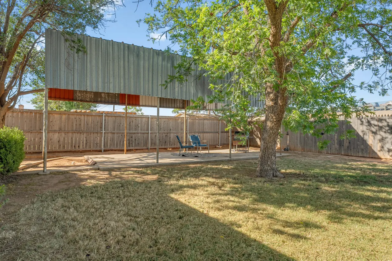 Photo 21 — 105 S Terry Drive, Slaton, TX 79364