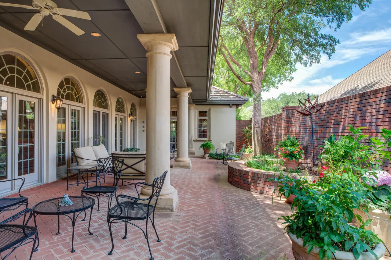 Photo 85 — 4809 19th Street UNIT 9, Lubbock, TX 79407