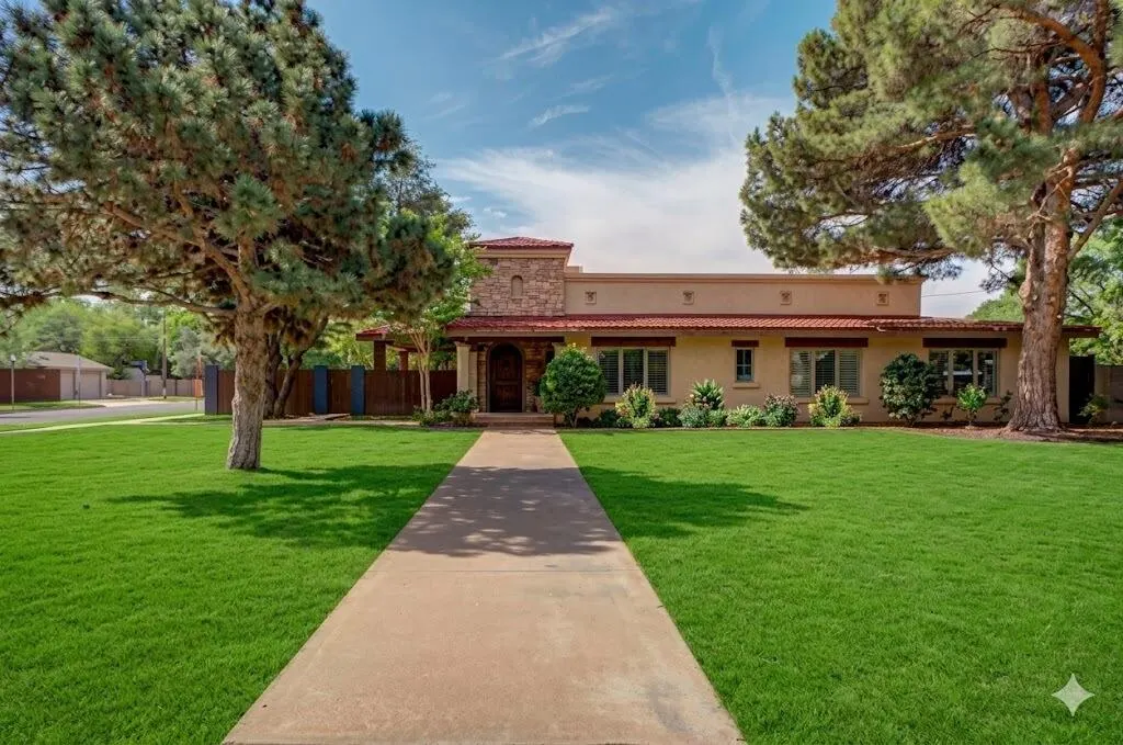 Front exterior — 4801 17th Street, Lubbock, TX 79416