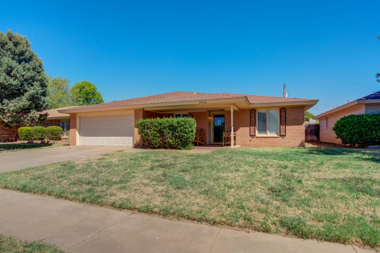 Photo 2 — 4908 62nd Street, Lubbock, TX 79414