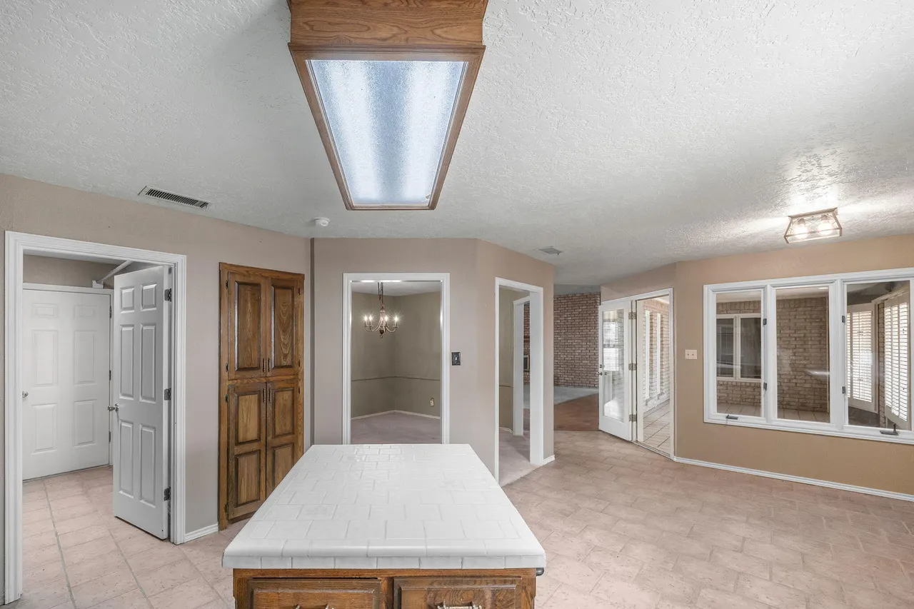 Photo 9 — 2220 Rice Drive, Levelland, TX 79336