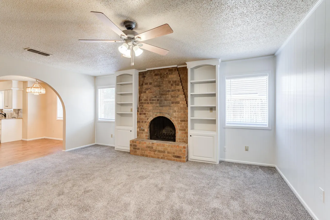 Photo 4 — 4516 65th Street, Lubbock, TX 79414
