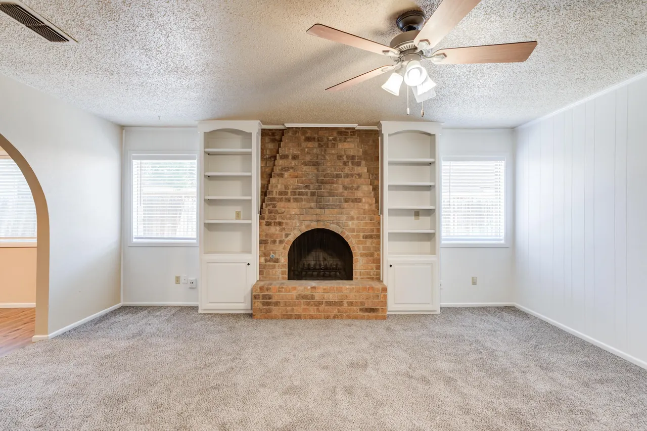 Photo 5 — 4516 65th Street, Lubbock, TX 79414