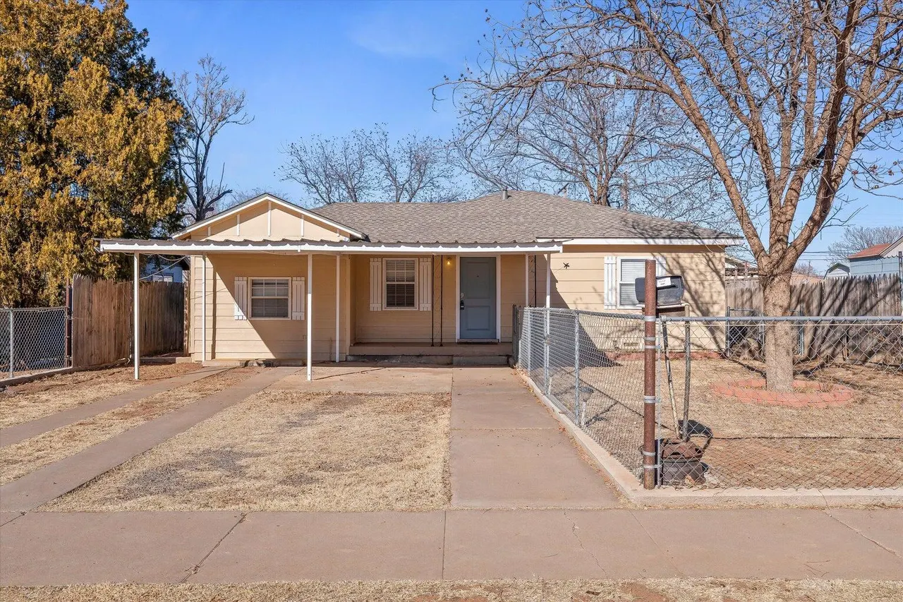 Photo 2 — 2012 62nd Street, Lubbock, TX 79412