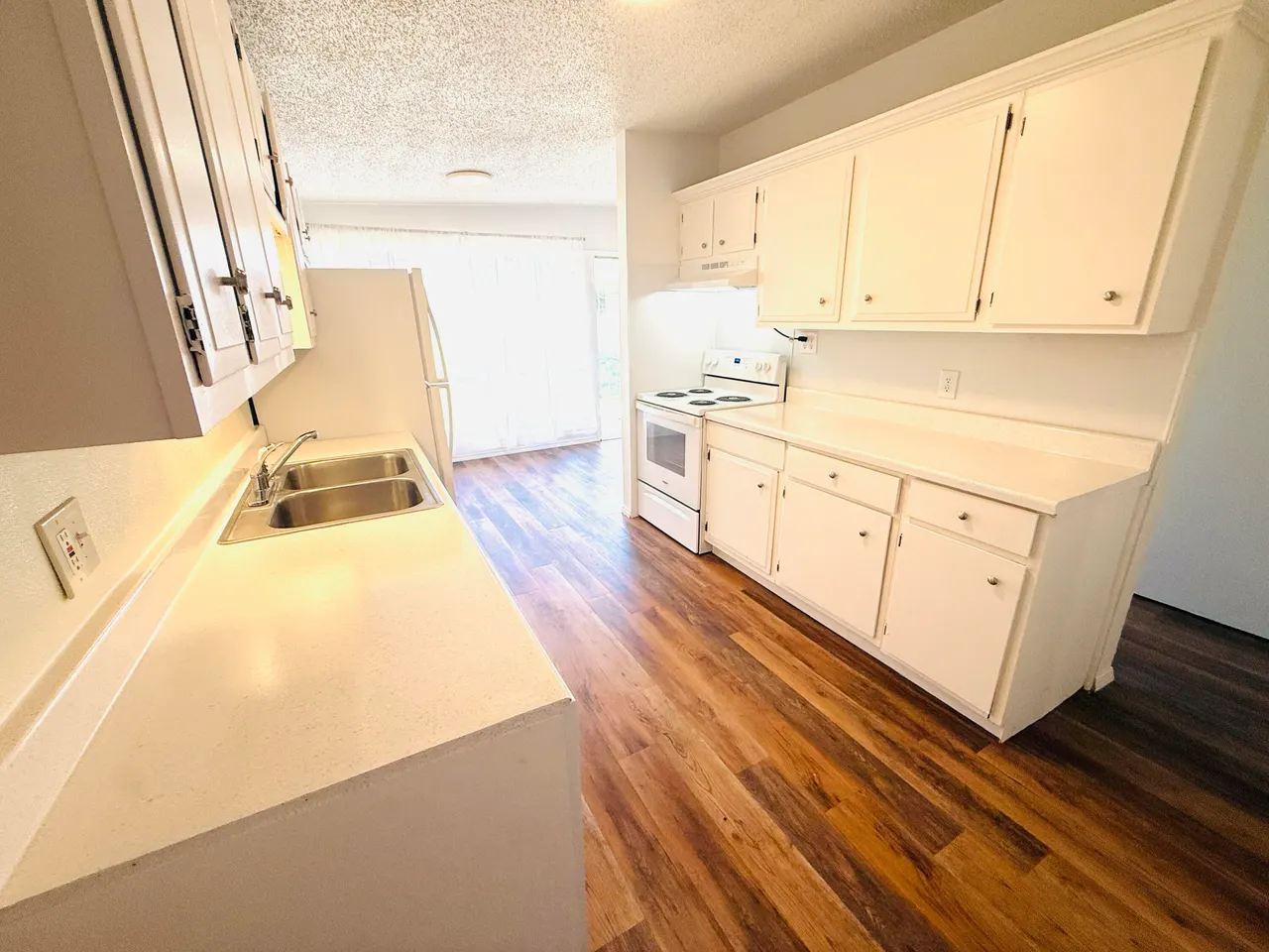 Photo 4 — 2726 68th Street, Lubbock, TX 79413