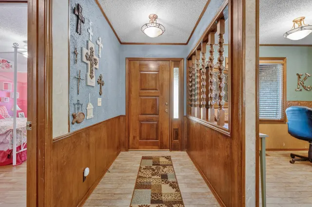 Photo 3 — 1604 Avenue H, Abernathy, TX 79311