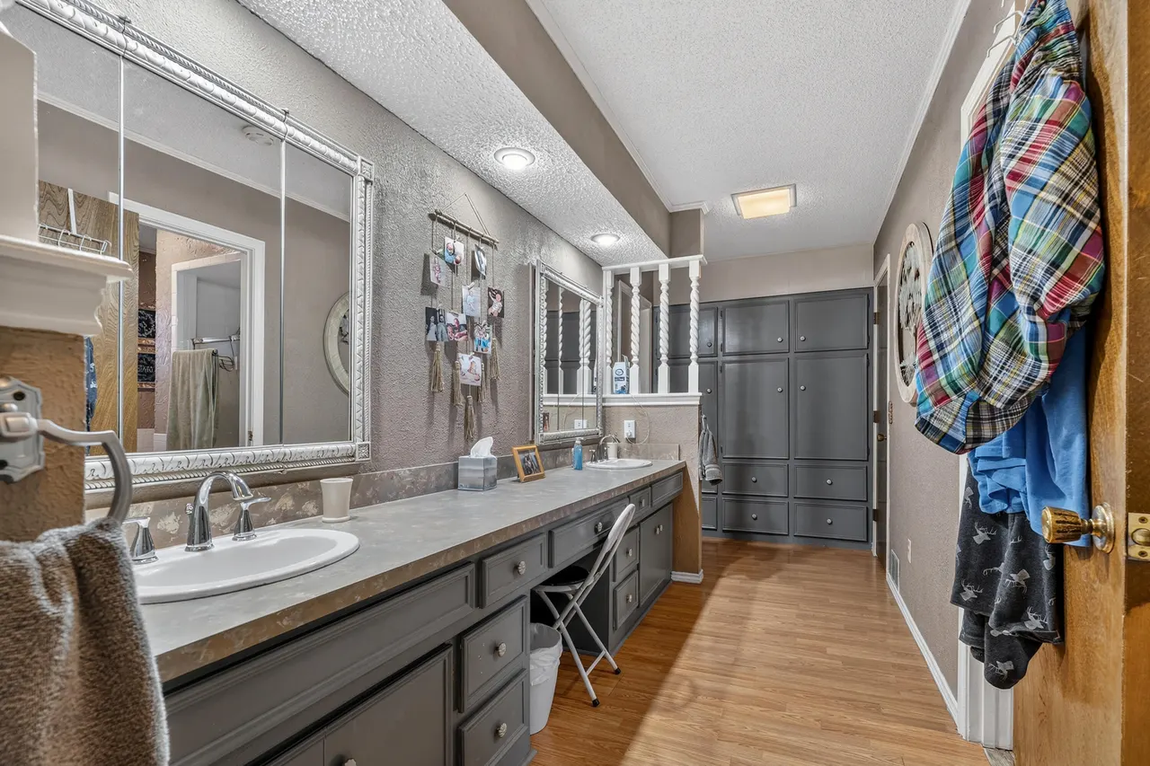 Photo 15 — 1604 Avenue H, Abernathy, TX 79311