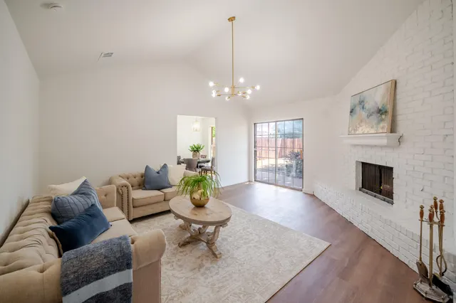 Photo 4 — 5729 Duke Street, Lubbock, TX 79416