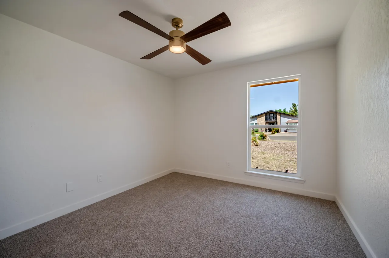 Photo 19 — 5729 Duke Street, Lubbock, TX 79416
