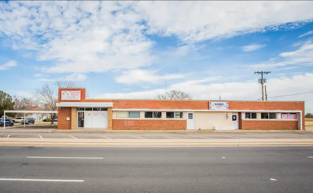 Photo 4 — 2901 Avenue Q, Lubbock, TX 79411