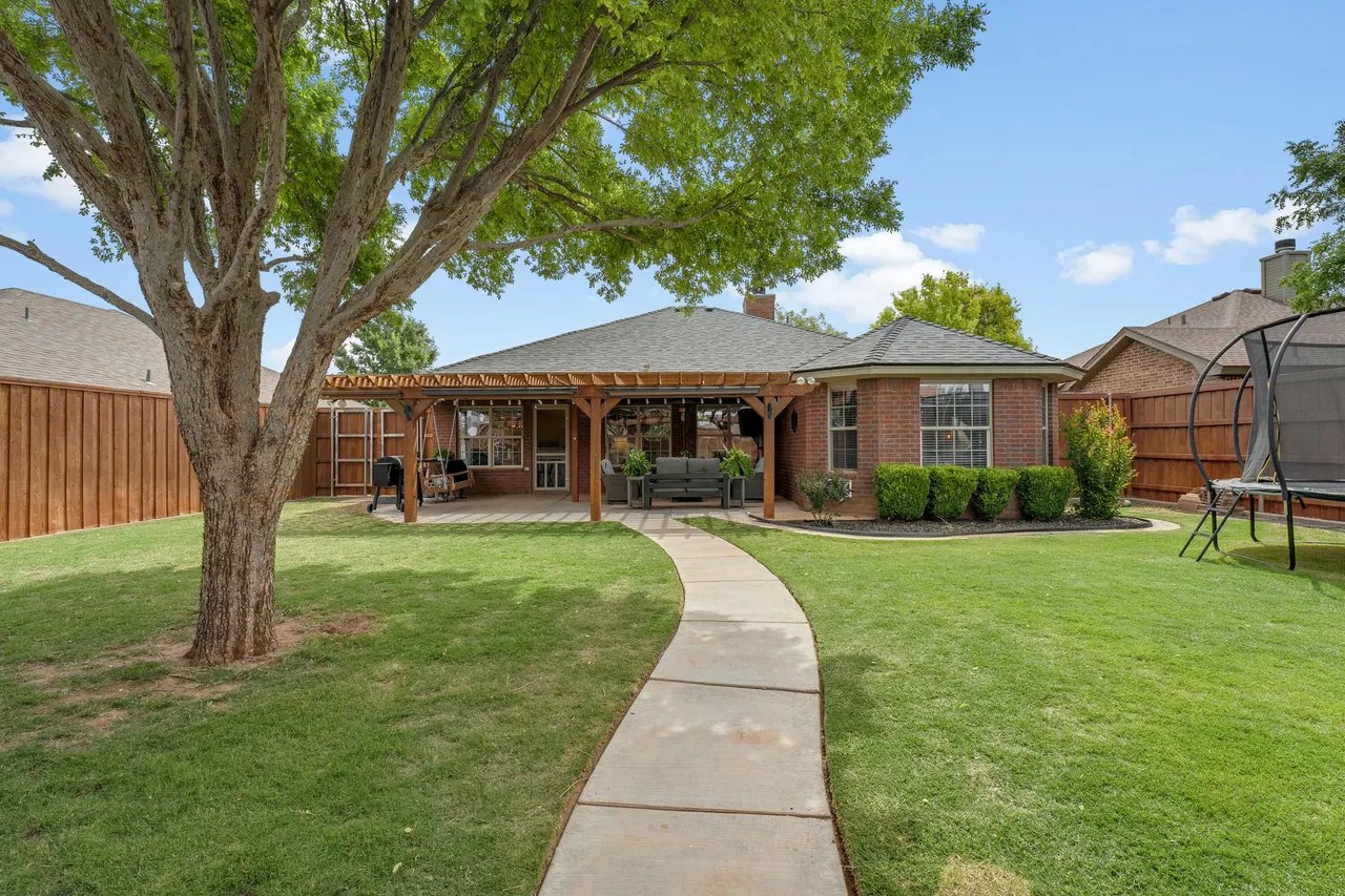 Photo 2 — 1508 Windsor Avenue, Wolfforth, TX 79382