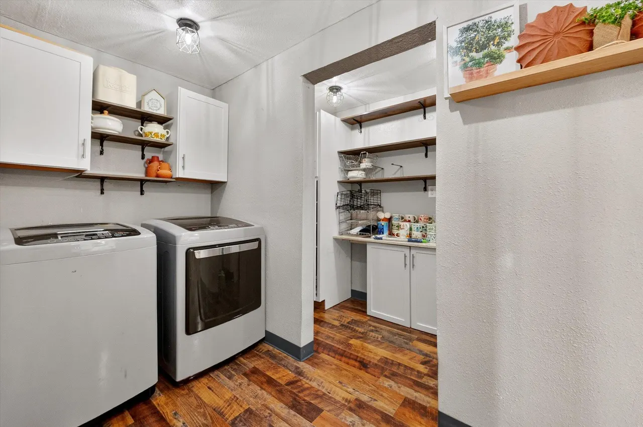 Photo 19 — 513 E Park Lane, Brownfield, TX 79316