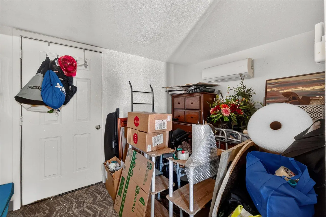 Photo 18 — 513 E Park Lane, Brownfield, TX 79316