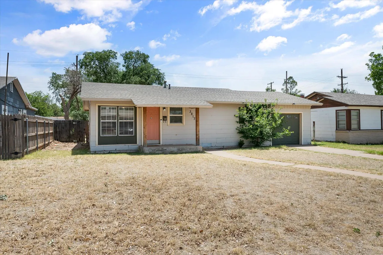 Photo 24 — 3817 31st Street, Lubbock, TX 79410