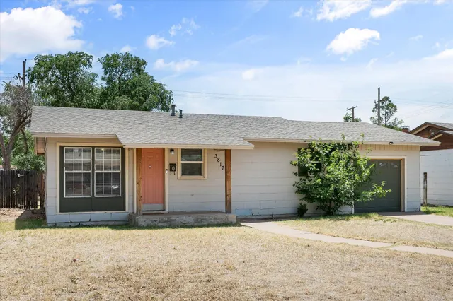 Photo 2 — 3817 31st Street, Lubbock, TX 79410