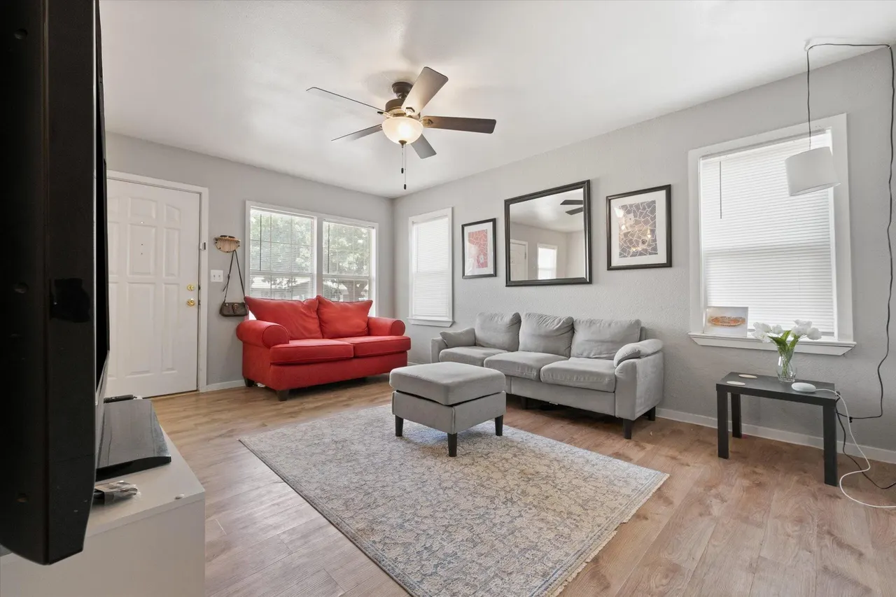Photo 6 — 3817 31st Street, Lubbock, TX 79410