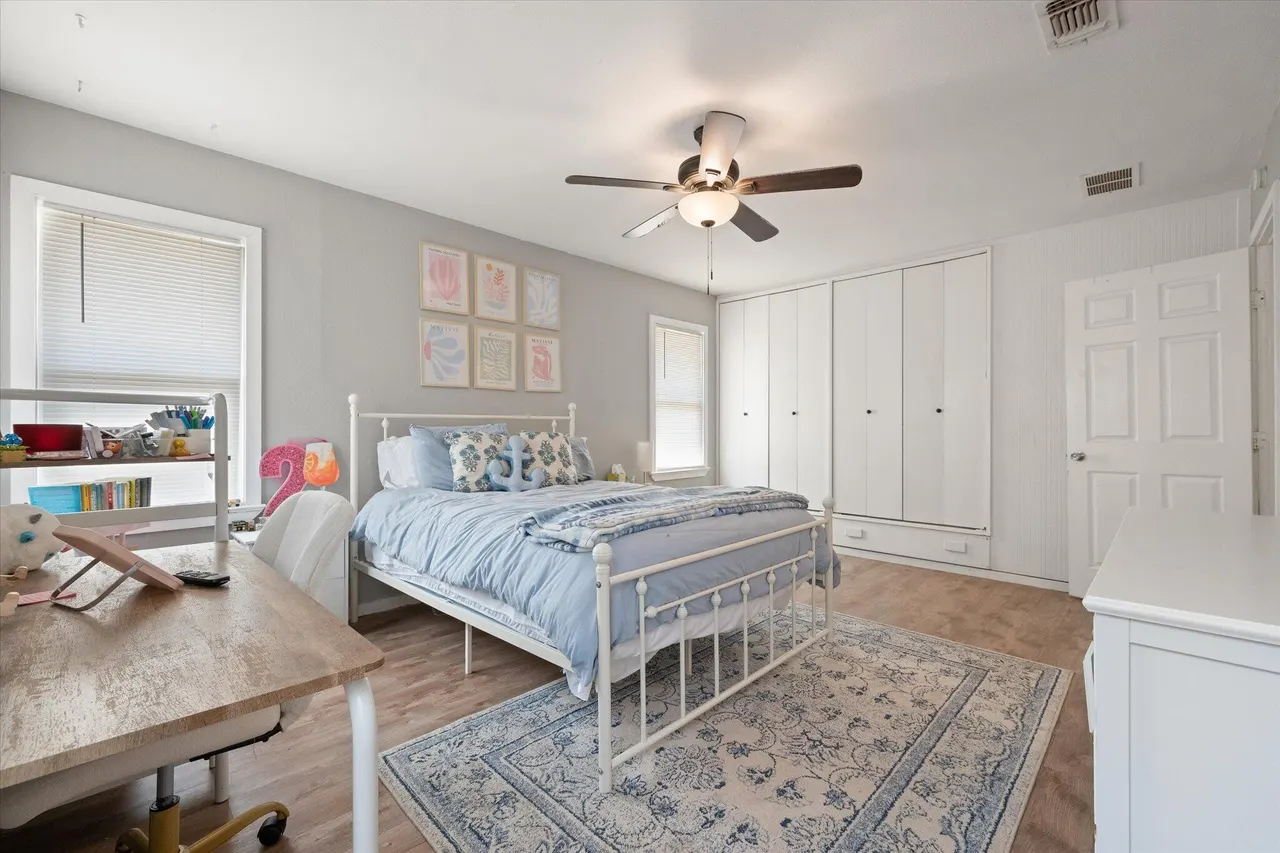 Photo 14 — 3817 31st Street, Lubbock, TX 79410