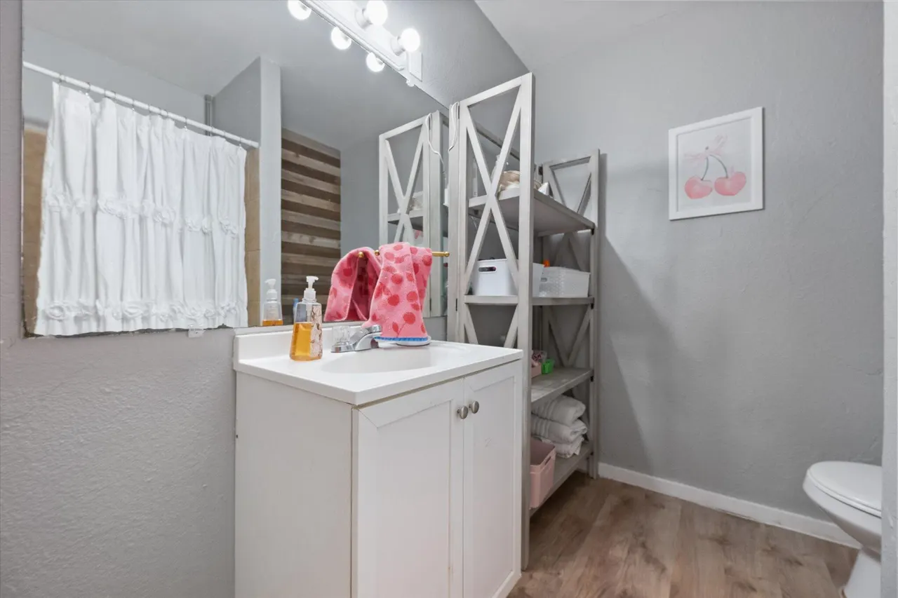 Photo 16 — 3817 31st Street, Lubbock, TX 79410