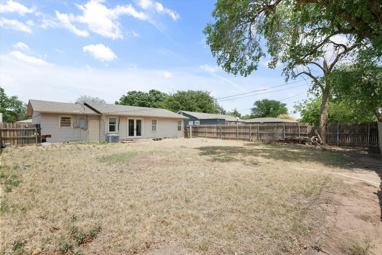 Photo 21 — 3817 31st Street, Lubbock, TX 79410
