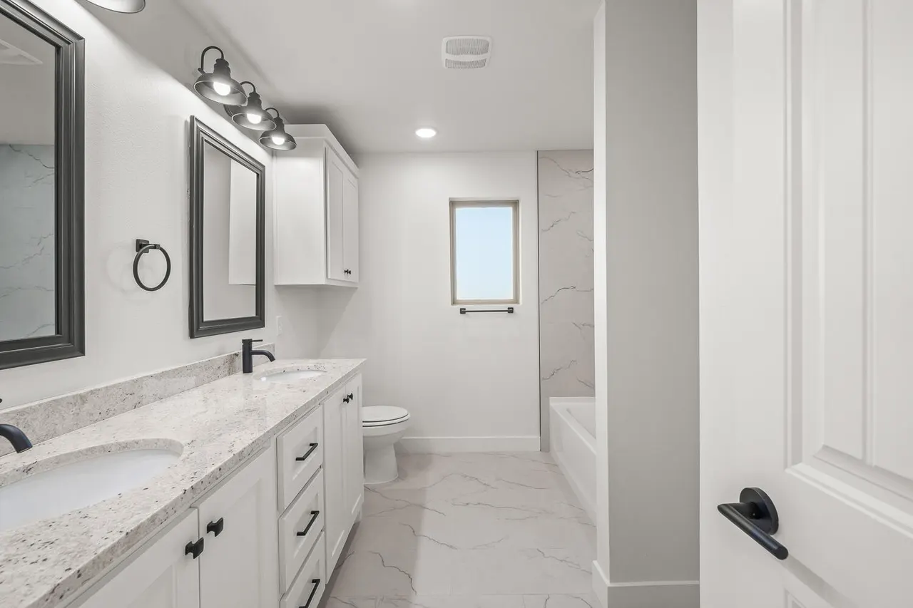 Photo 16 — 14722 N County Road 1200, Shallowater, TX 79363