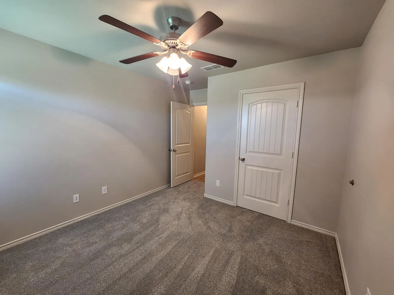 Photo 13 — 8702 13th Street, Lubbock, TX 79416