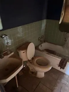 Photo 3 — 2409 Cedar Avenue, Lubbock, TX 79404