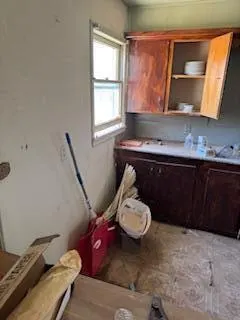 Photo 6 — 2409 Cedar Avenue, Lubbock, TX 79404