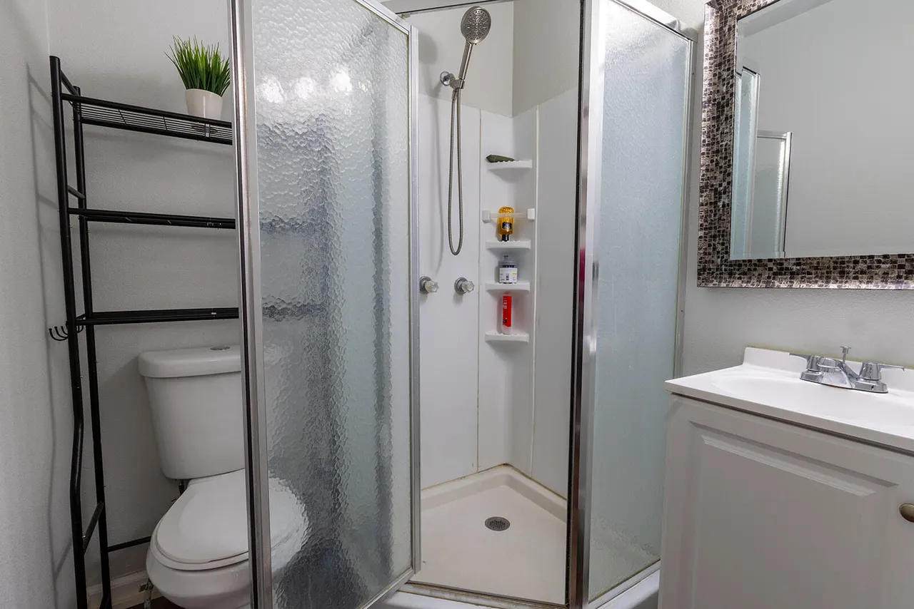 Photo 14 — 2108 39th Street, Lubbock, TX 79412