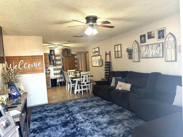 Photo 3 — 311 W 13th Street, Hale Center, TX 79041