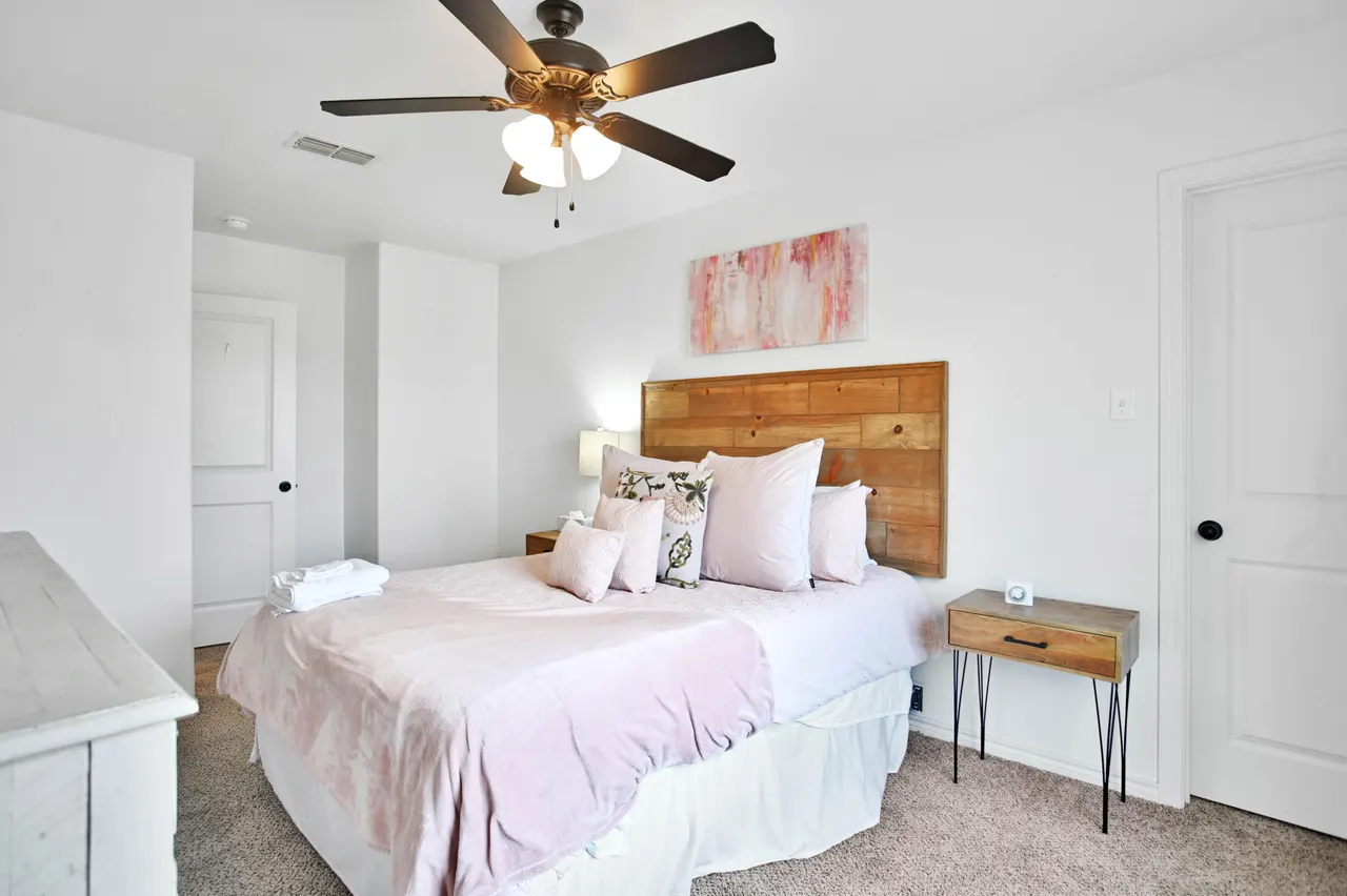 Photo 23 — 1920 16th Street, Lubbock, TX 79401