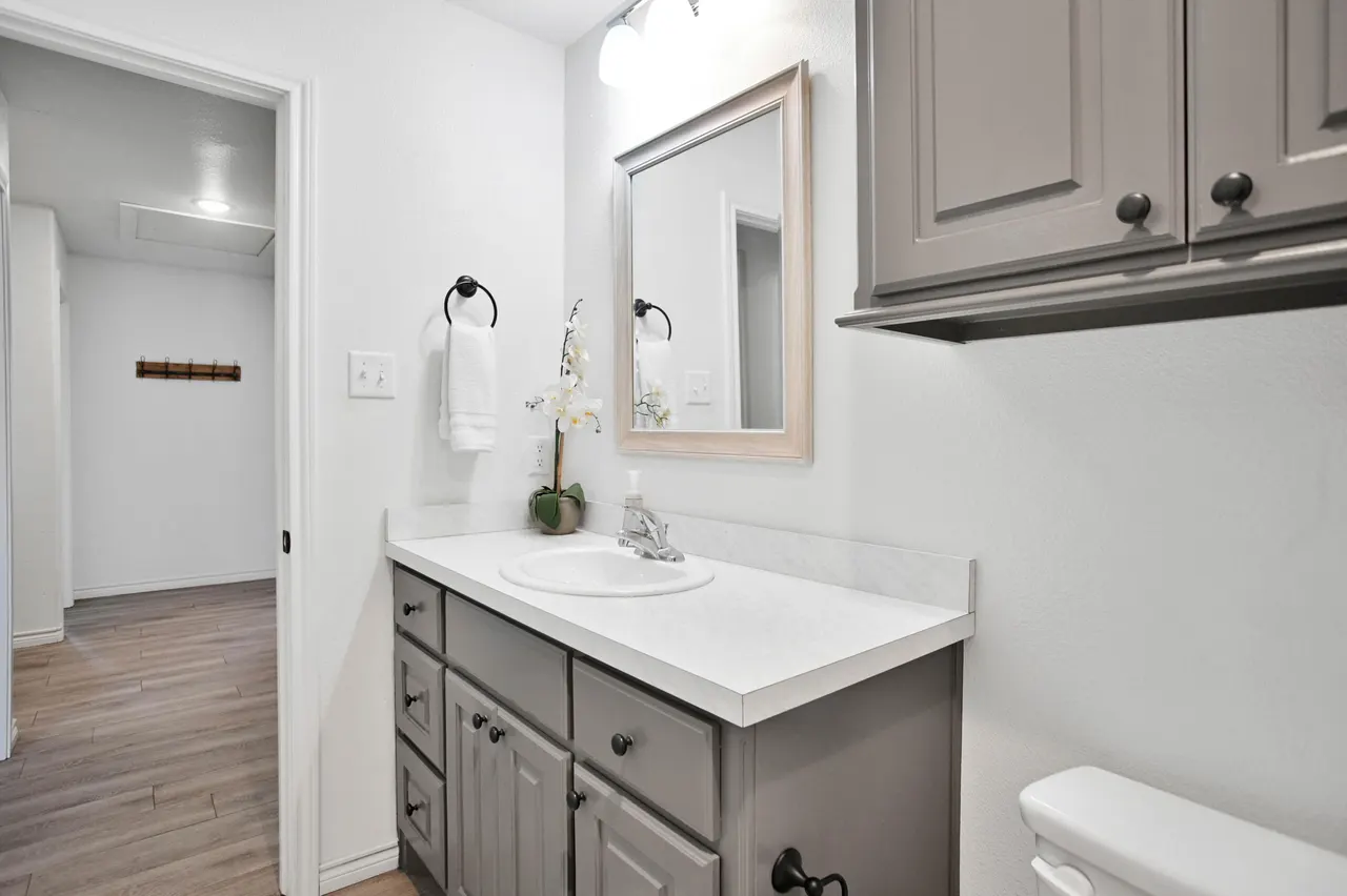 Photo 33 — 1920 16th Street, Lubbock, TX 79401