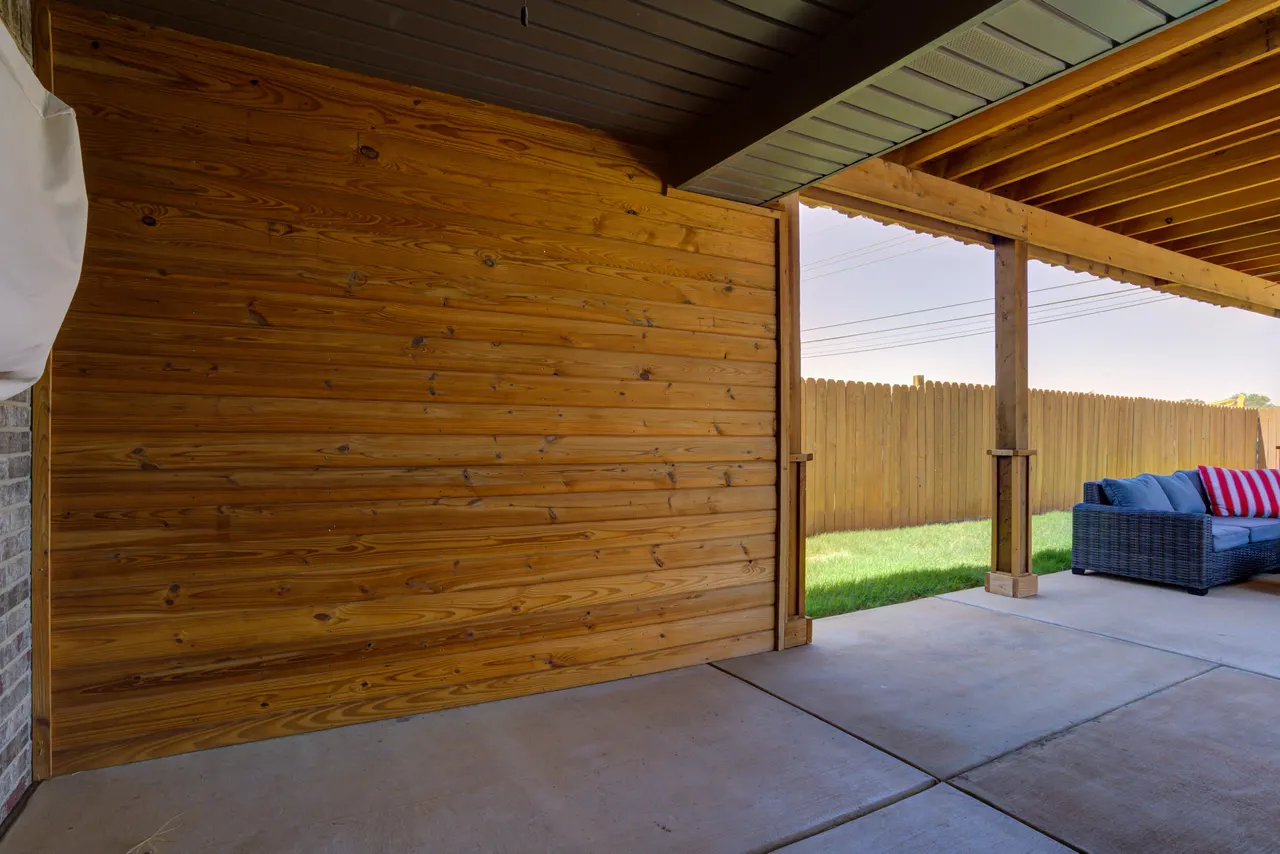 Photo 12 — 7016 34th Place, Lubbock, TX 79407