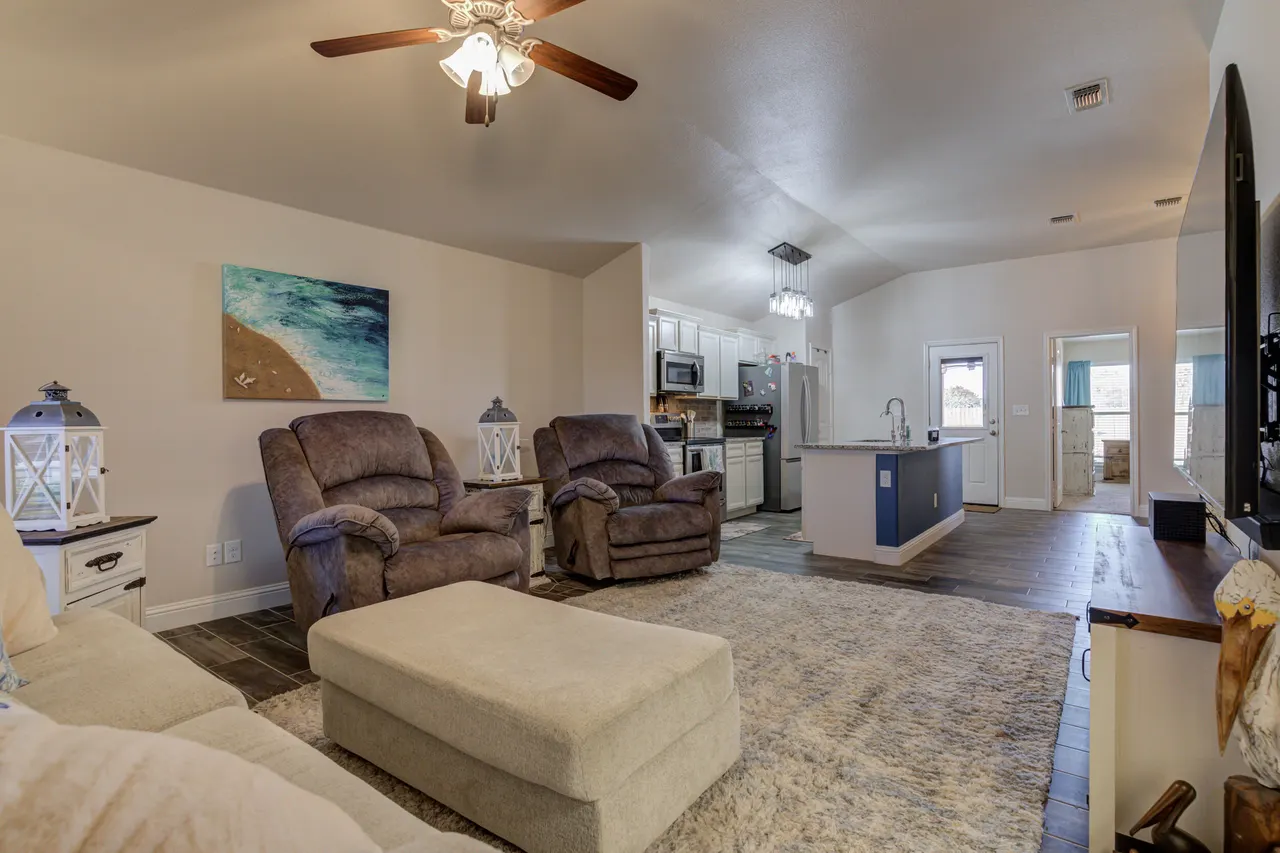 Photo 19 — 7016 34th Place, Lubbock, TX 79407