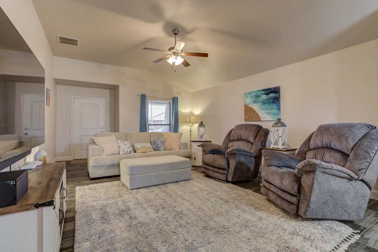 Photo 15 — 7016 34th Place, Lubbock, TX 79407