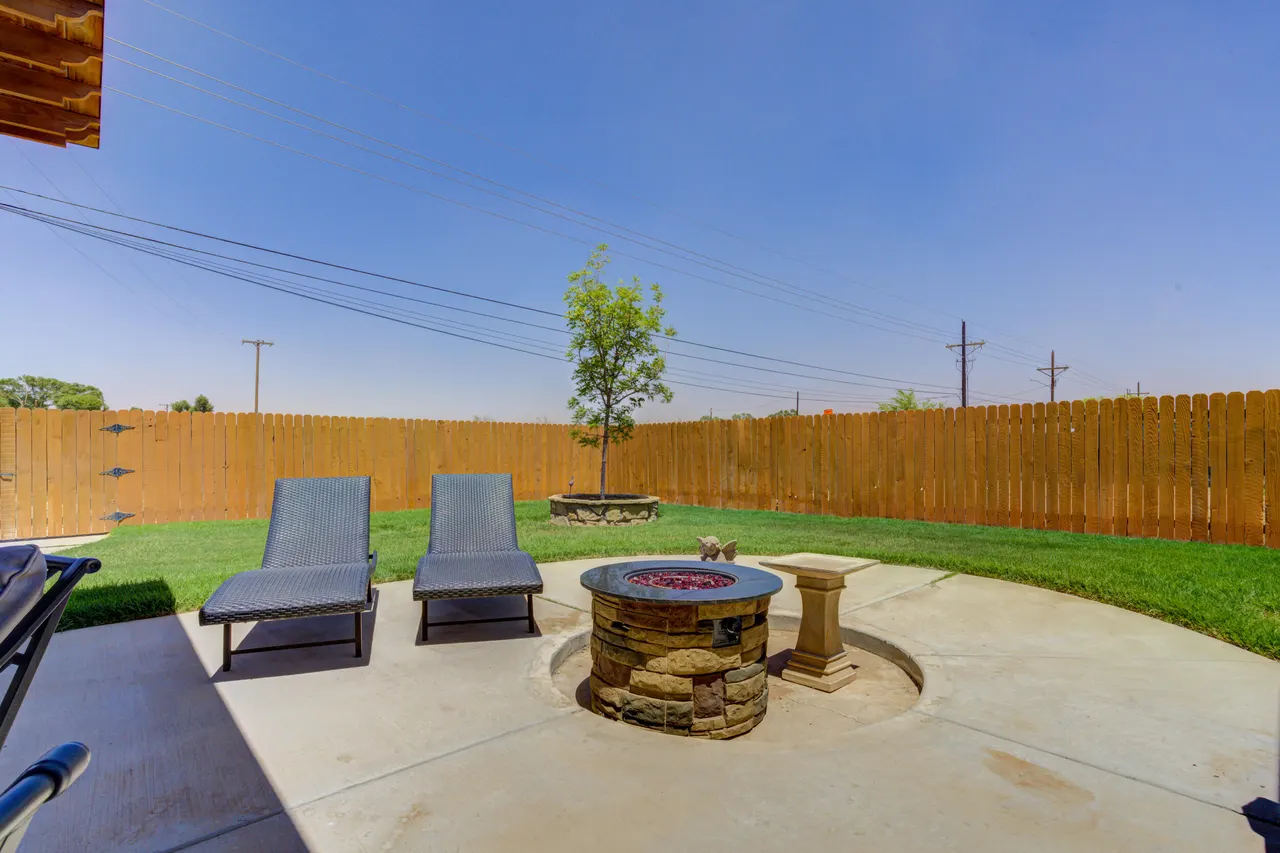 Photo 8 — 7016 34th Place, Lubbock, TX 79407