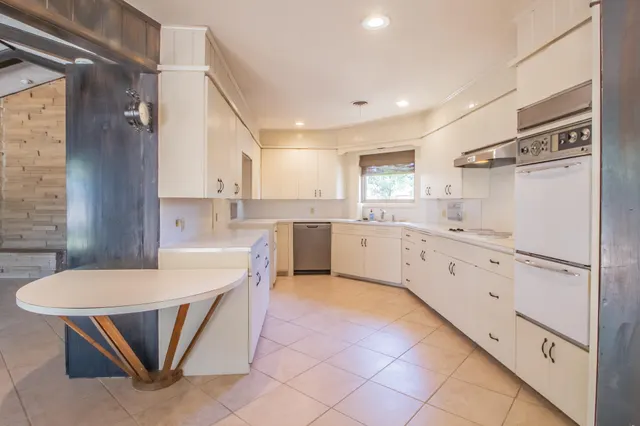 Photo 5 — 1608 E Buckley Street, Brownfield, TX 79316