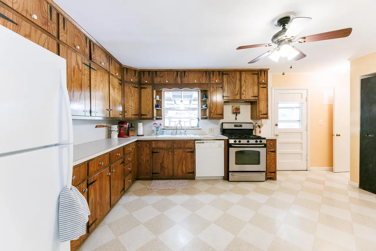 Photo 12 — 3410 41st Street, Lubbock, TX 79413