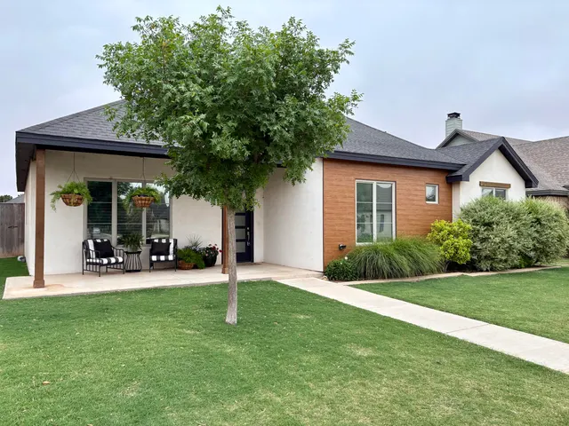 Photo 3 — 1314 Camelot Avenue, Wolfforth, TX 79382