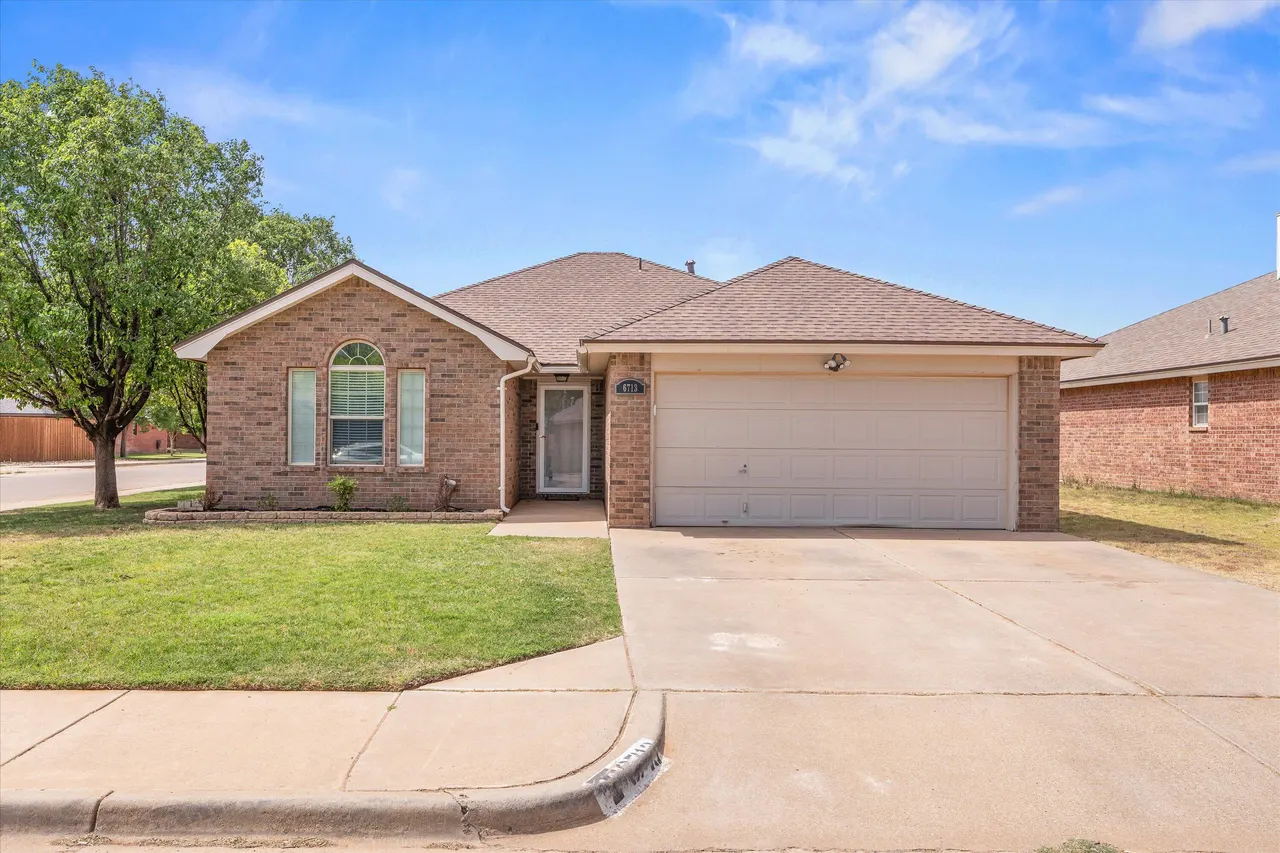 Photo 2 — 6713 9th Street, Lubbock, TX 79416