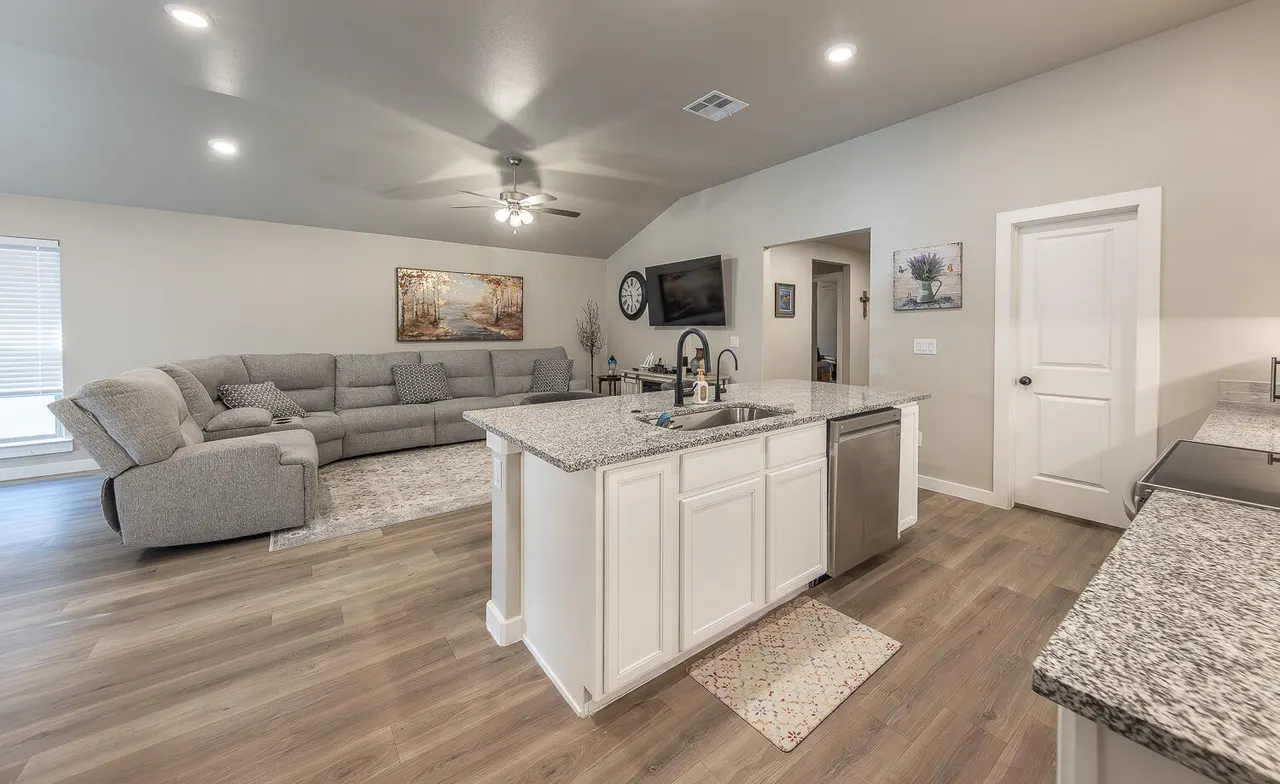 Photo 26 — 2928 Abbeville Avenue, Wolfforth, TX 79382