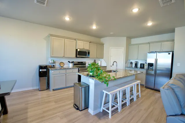Photo 6 — 5801 Winfield Avenue, Lubbock, TX 79407