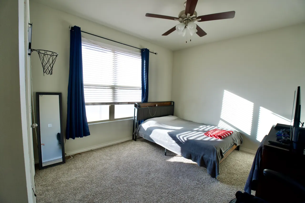 Photo 14 — 5801 Winfield Avenue, Lubbock, TX 79407