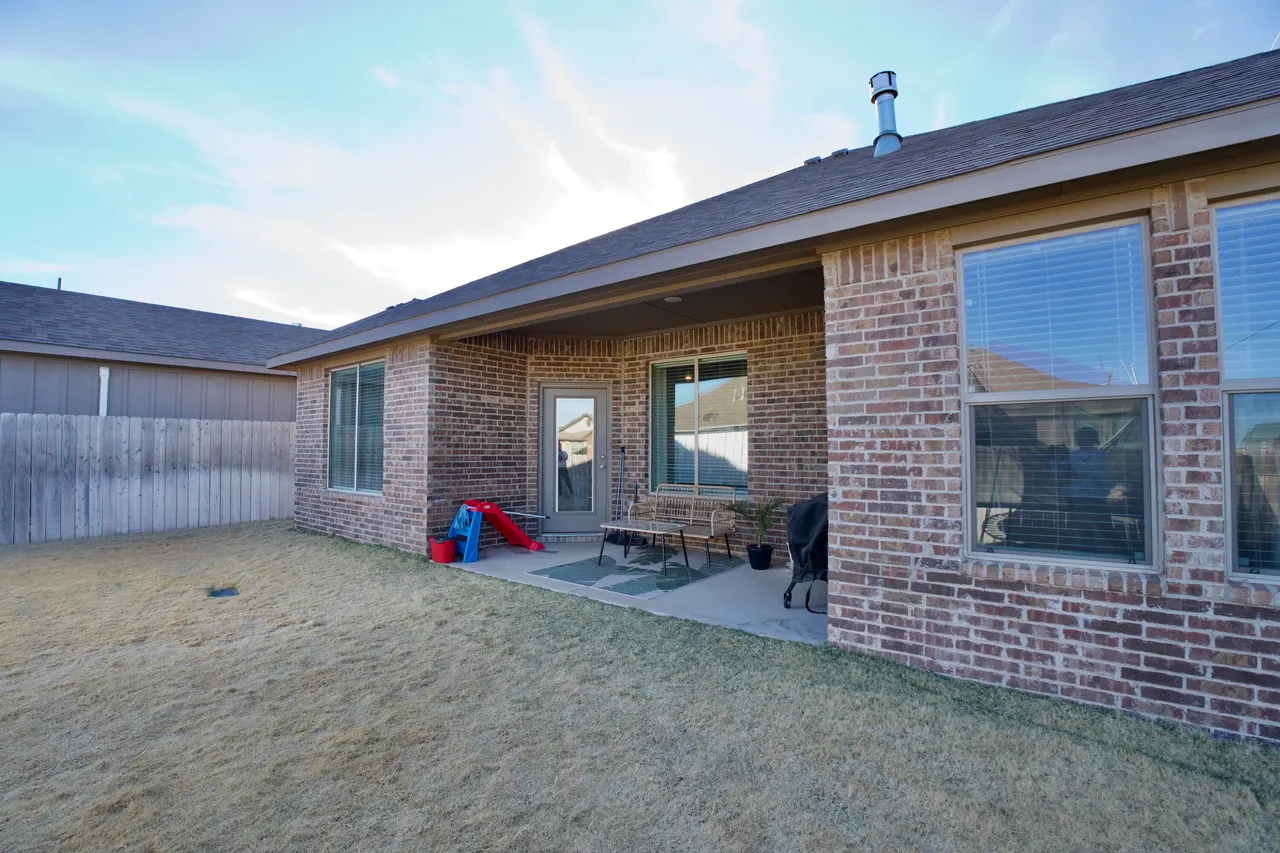 Photo 19 — 5801 Winfield Avenue, Lubbock, TX 79407