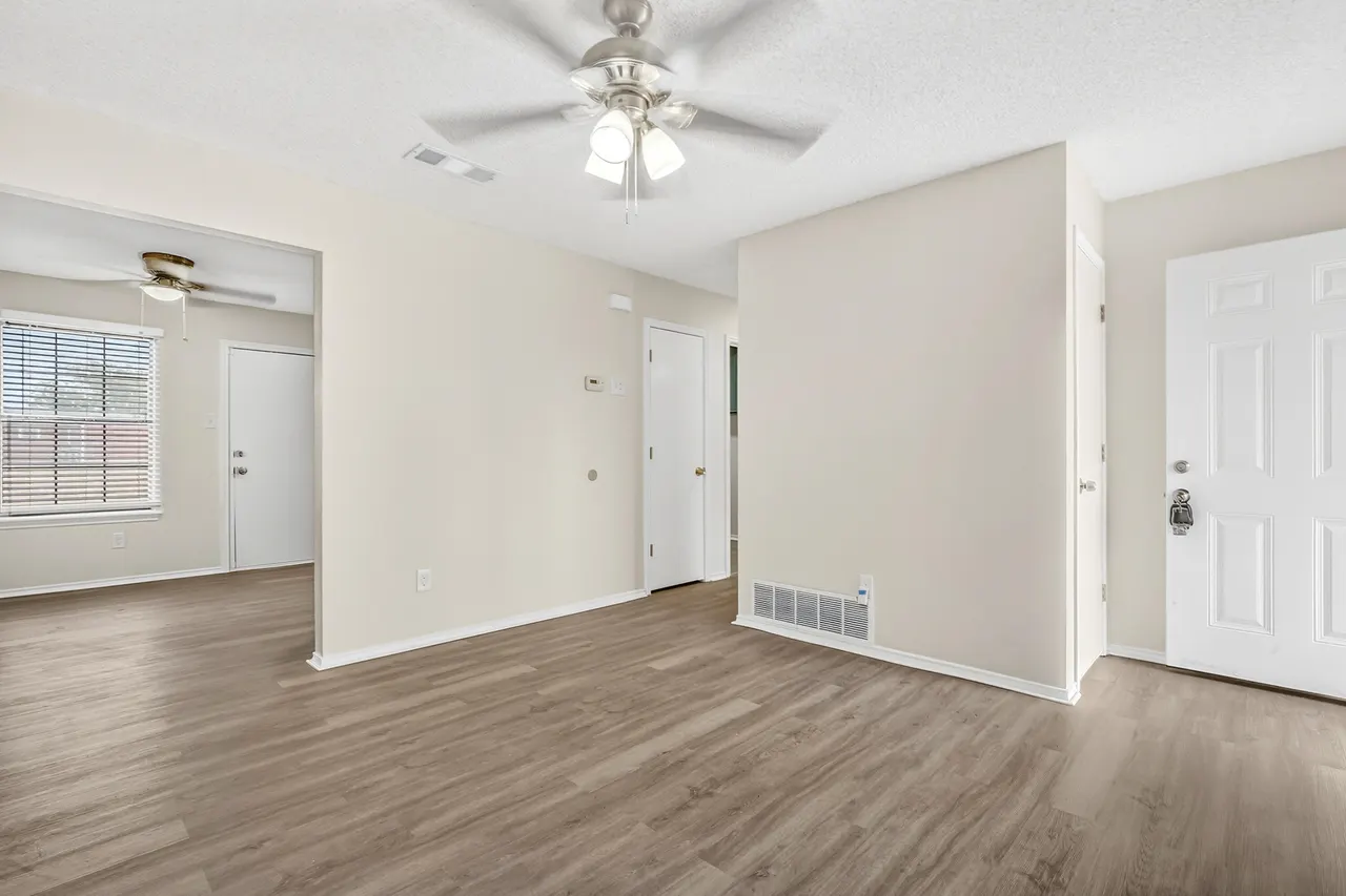 Photo 4 — 2317 Birch Avenue, Lubbock, TX 79404