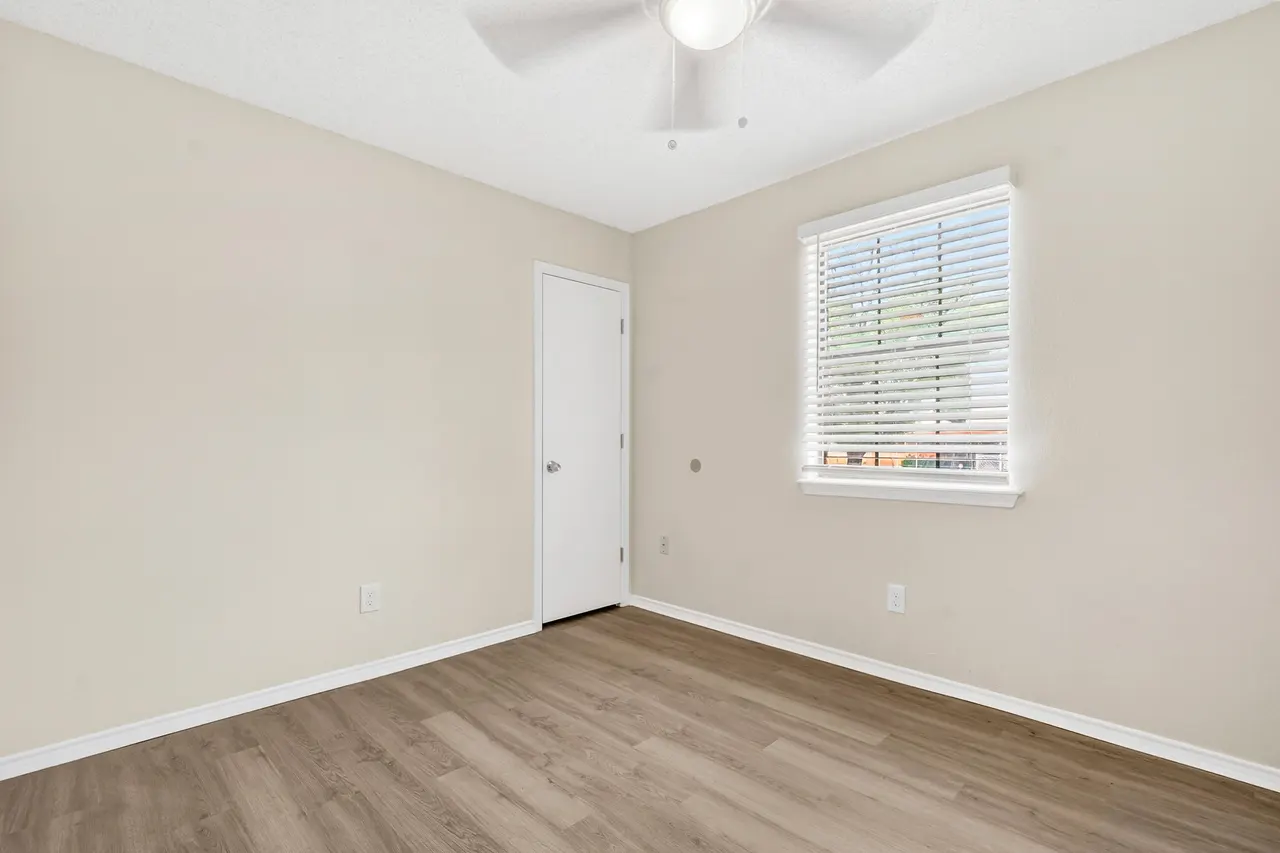 Photo 7 — 2317 Birch Avenue, Lubbock, TX 79404