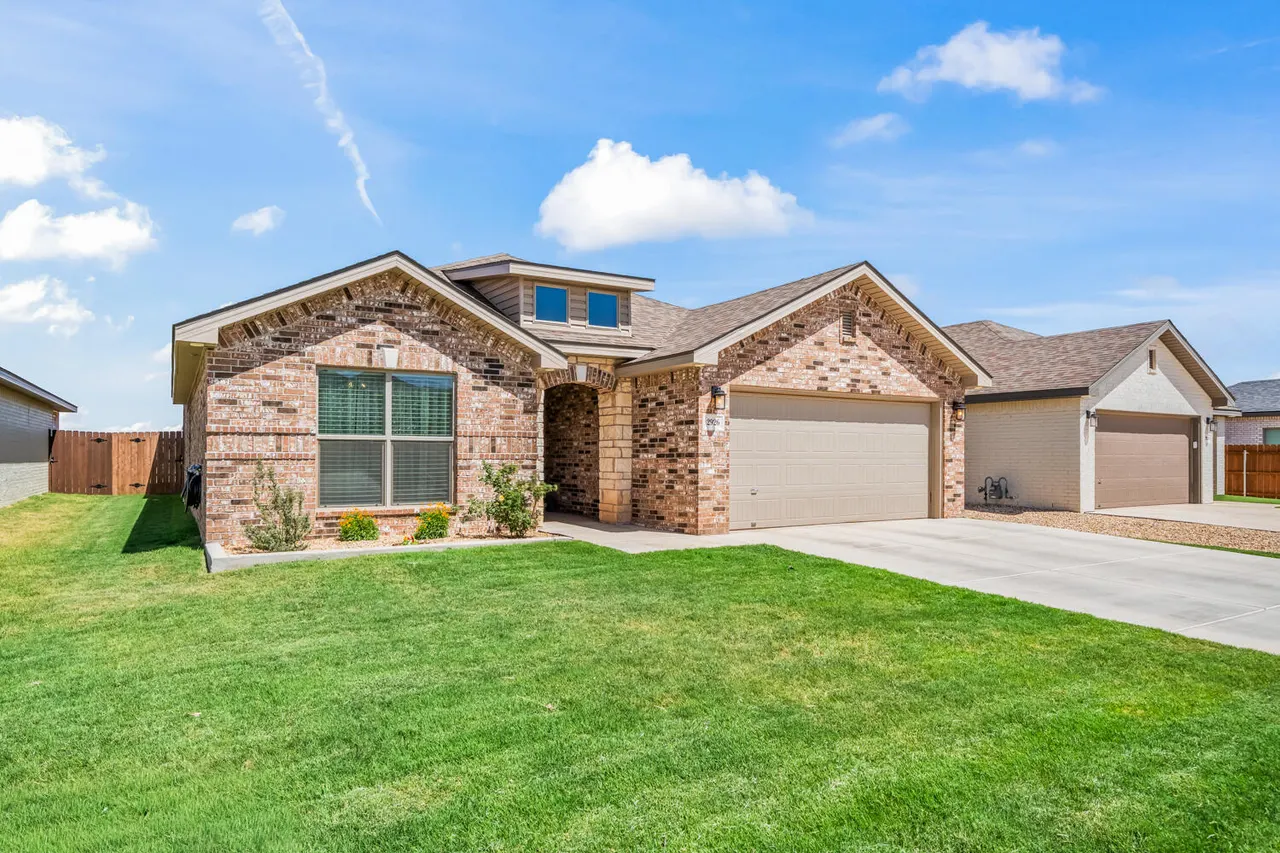 Photo 32 — 2926 Abbeville Avenue, Wolfforth, TX 79382