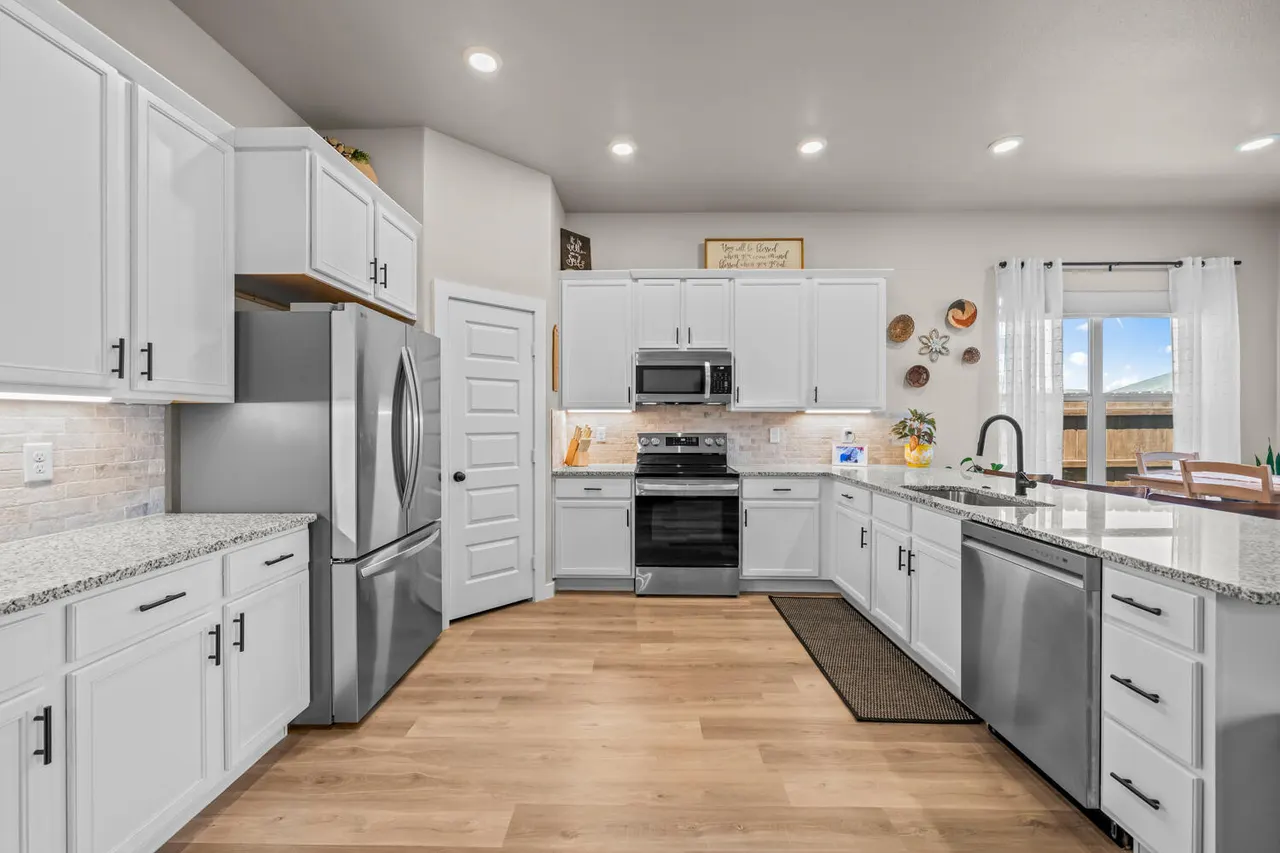 Photo 8 — 2926 Abbeville Avenue, Wolfforth, TX 79382