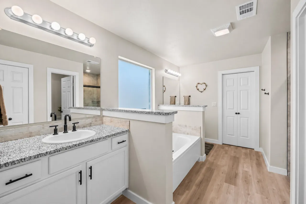 Photo 14 — 2926 Abbeville Avenue, Wolfforth, TX 79382