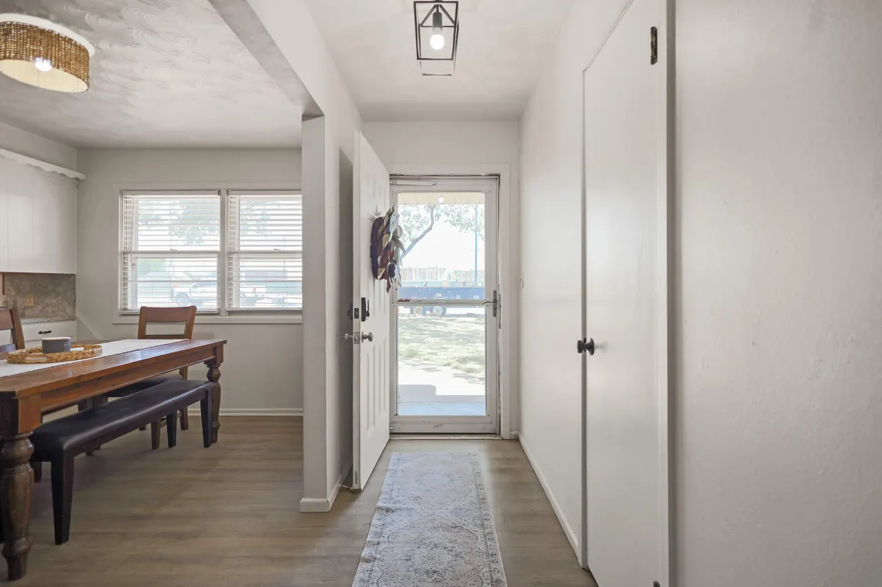 Photo 3 — 5519 26th Street, Lubbock, TX 79407