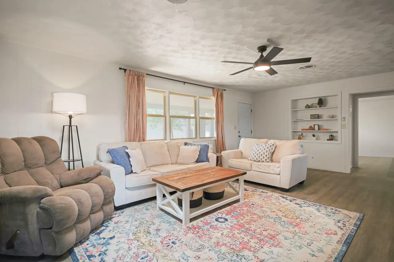 Photo 4 — 5519 26th Street, Lubbock, TX 79407